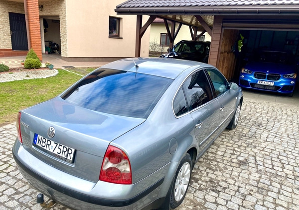 Volkswagen Passat cena 10300 przebieg: 364000, rok produkcji 2003 z Krzeszowice małe 254
